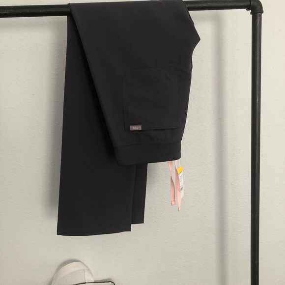 Figs Charcoal Livingston Basic size Small - Picture 4 of 5